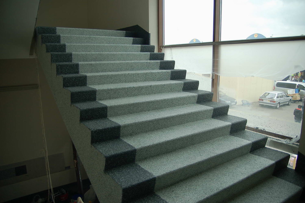 2013_stairs_02.jpg